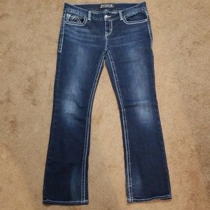 13/14 Maurices premium jeans w/ cute butt